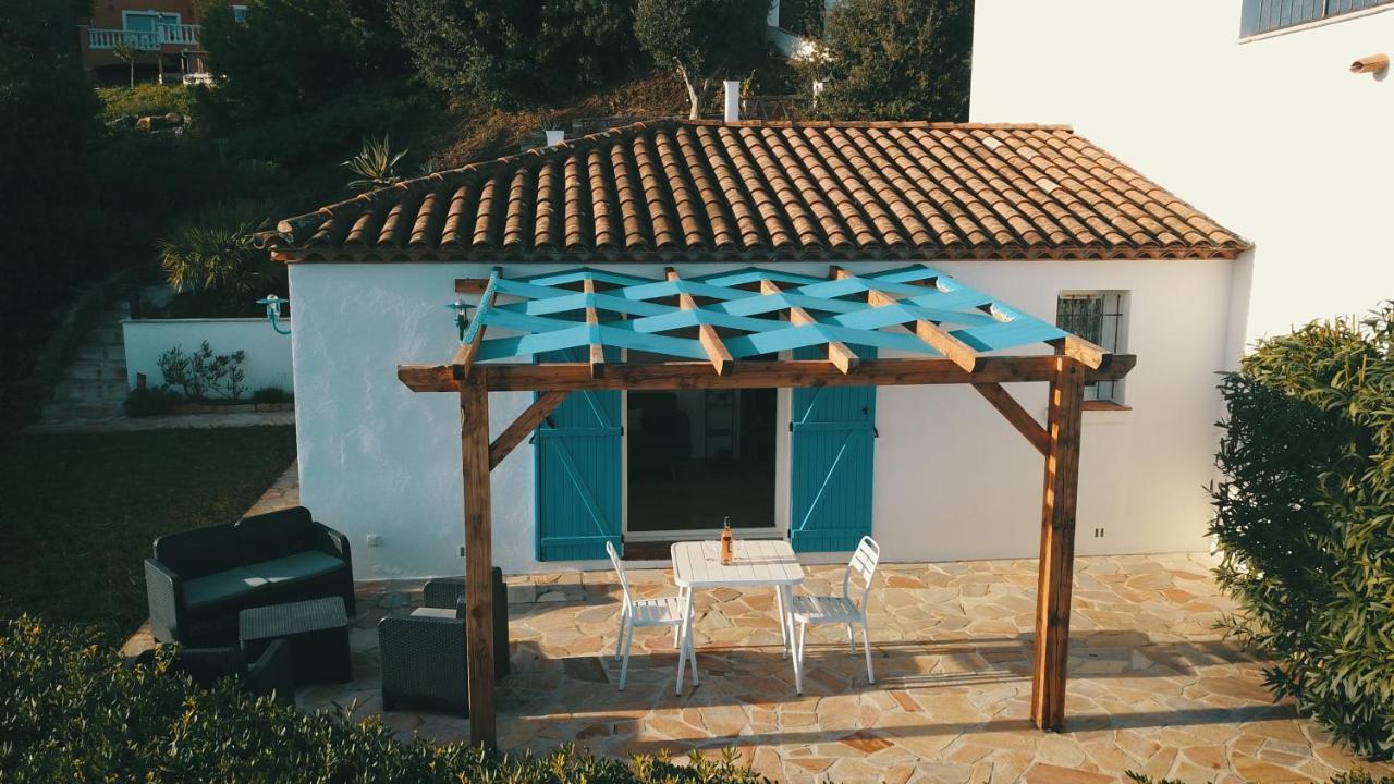 Luciana Hotel La Croix-Valmer Exterior photo